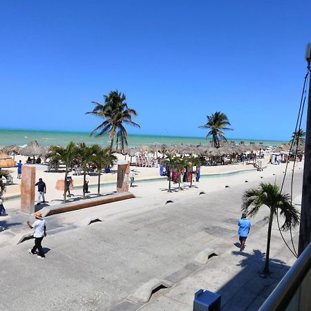 Playa Linda Hotel Progreso  Exterior photo